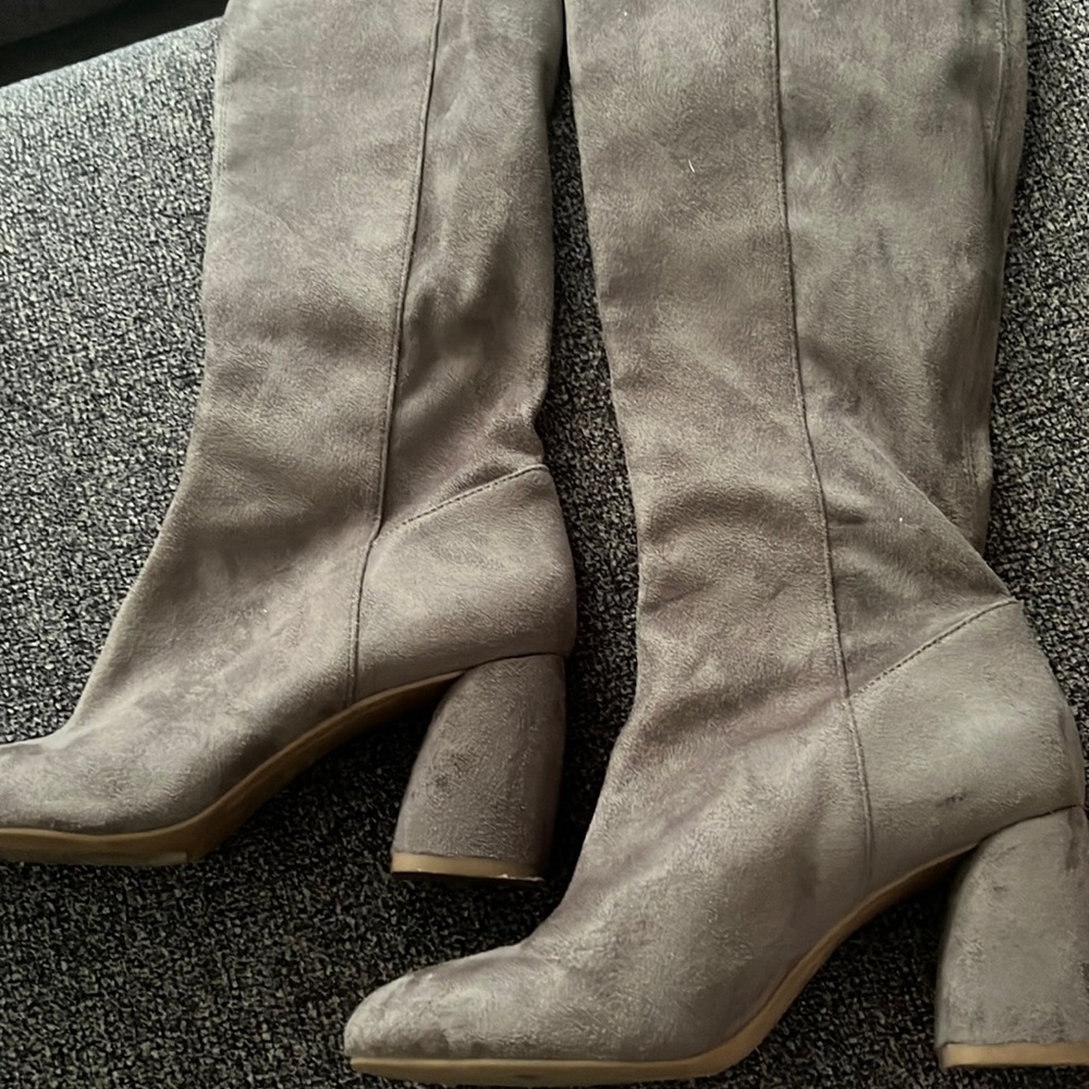 grey long boots with heel